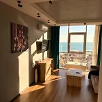 Апартаменти Sea Pearl Одеса