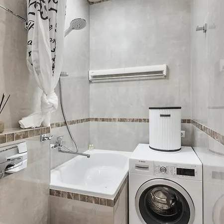 Daire Sea Pearl Odessa